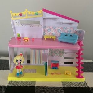 Shopkins Happy Places Popette and Puppy Parlor Petkins